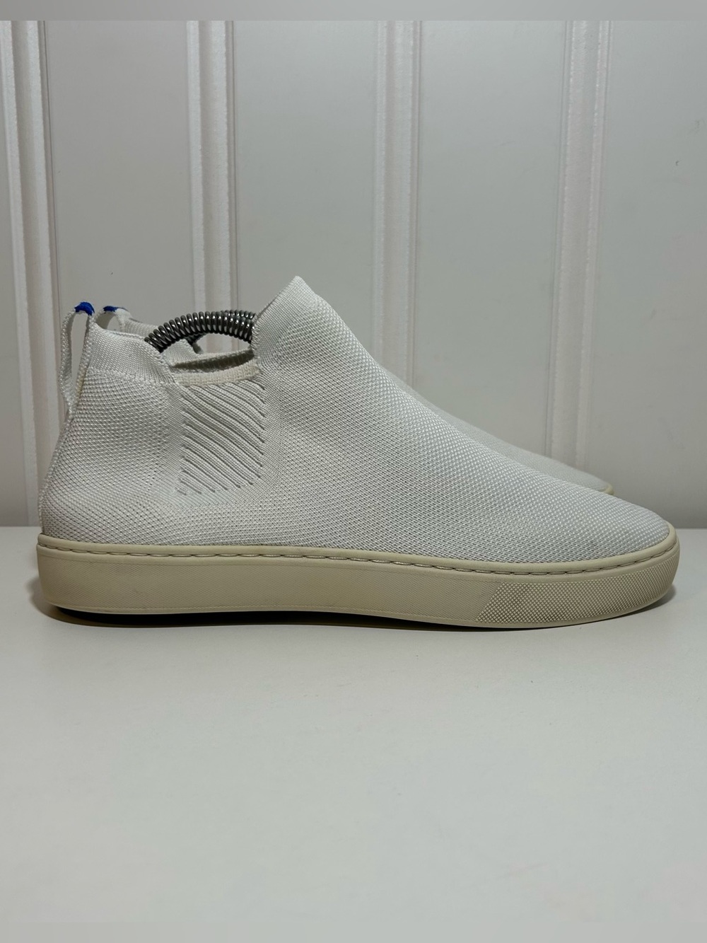 Rothy’s the Chelsea White Slip-On Knit Sneaker boot women’s 9